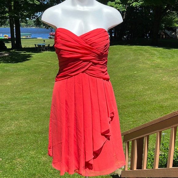 David’s Bridal strapless fit n flare 8 - Picture 2 of 13